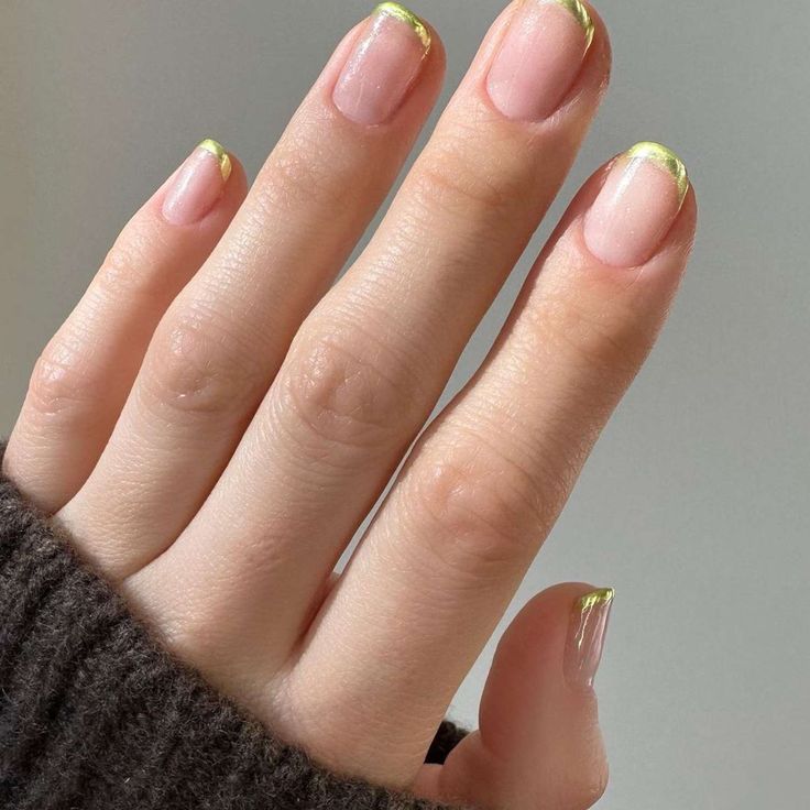 unhas francesinhas cromadas 7