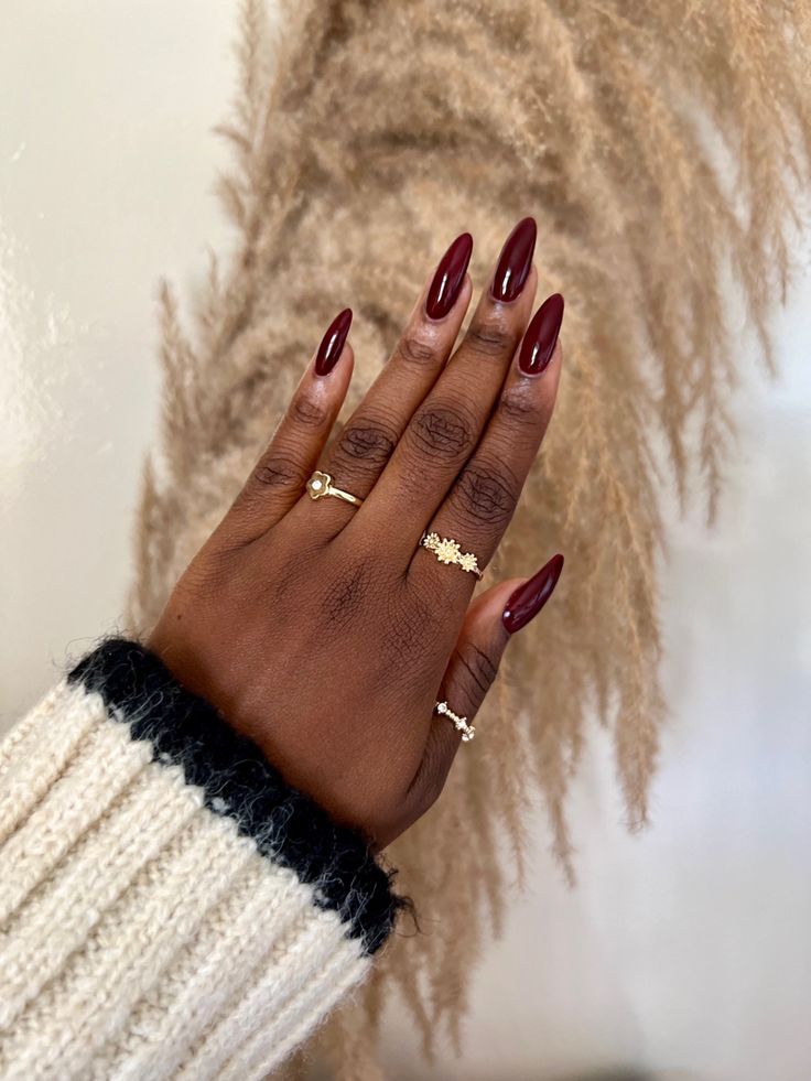 cores de esmalte outono vermelho cereja
