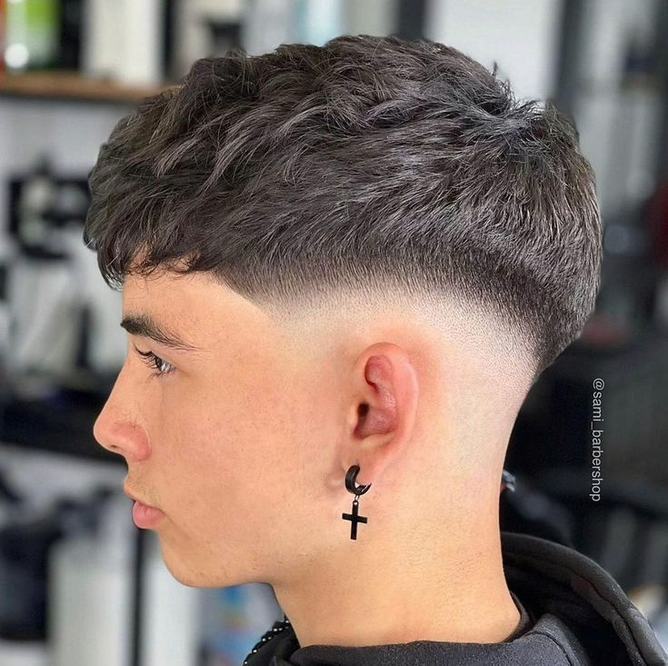 corte degradê masculino francês com franja curta