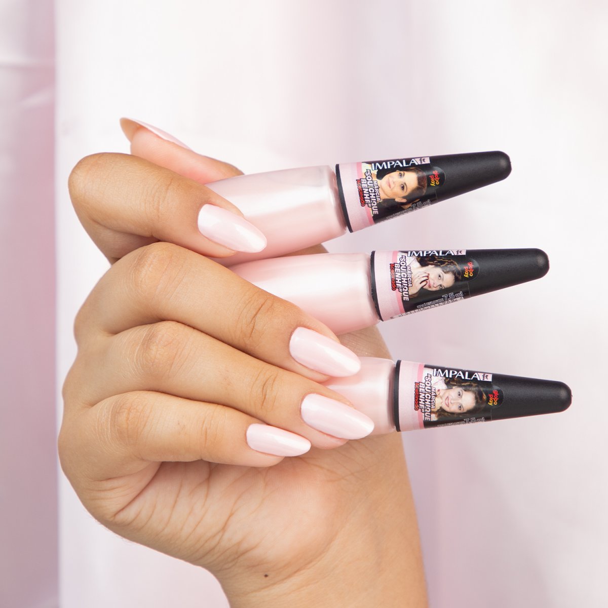 Esmalte Impala Acetinado Globoplay - Sou Chique Benhê